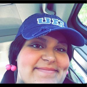 Meet your Posher, Marisa